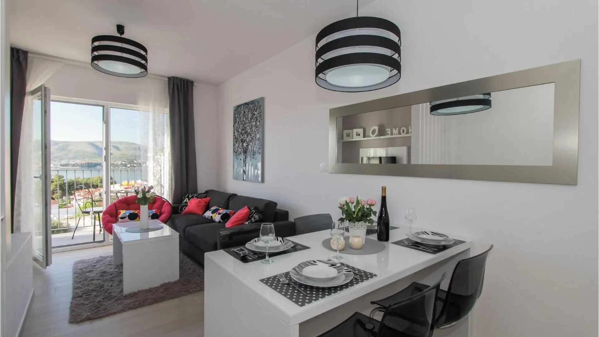 2 Bedroom Beautiful Apartment In Okrug Gornji Trogir